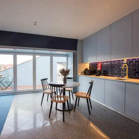 アパート The Arc Carris