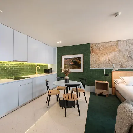 阿尔克凯里公寓 *