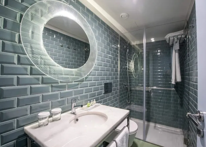 Apartament The Arc Carris