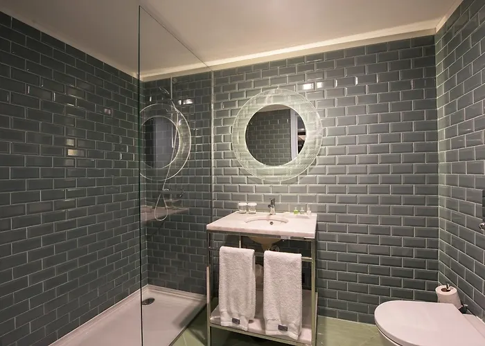 Apartament The Arc Carris *