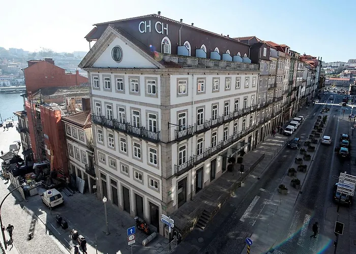 The Arc Carris * Porto