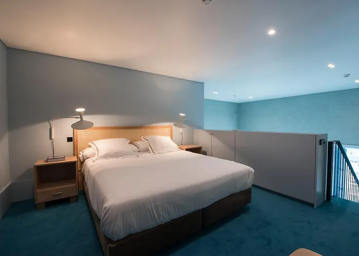 Apartament The Arc Carris *