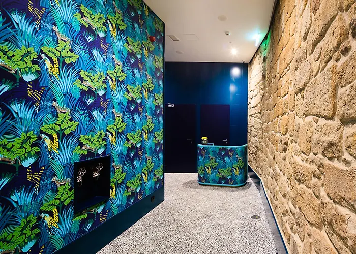 The Arc Carris * Porto