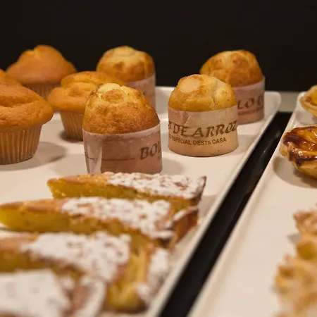 Apartament The Arc Carris