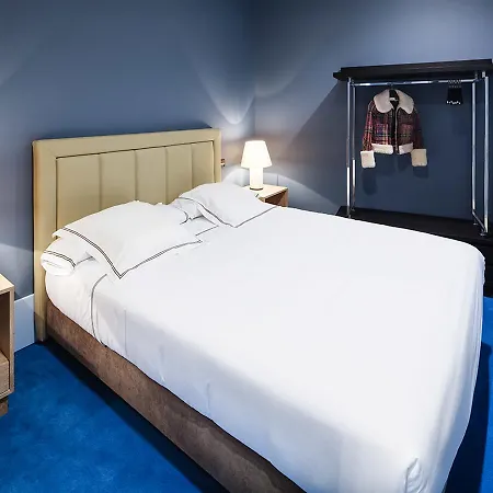 The Arc Carris Porto